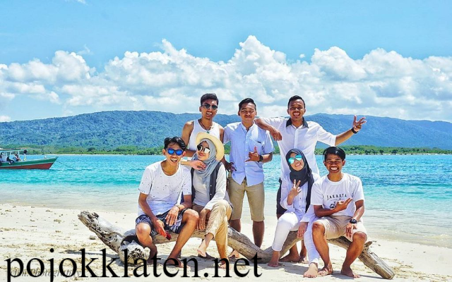 9 Rekomendasi Wisata Pantai Terbaik Pandelang Pulau Jawa